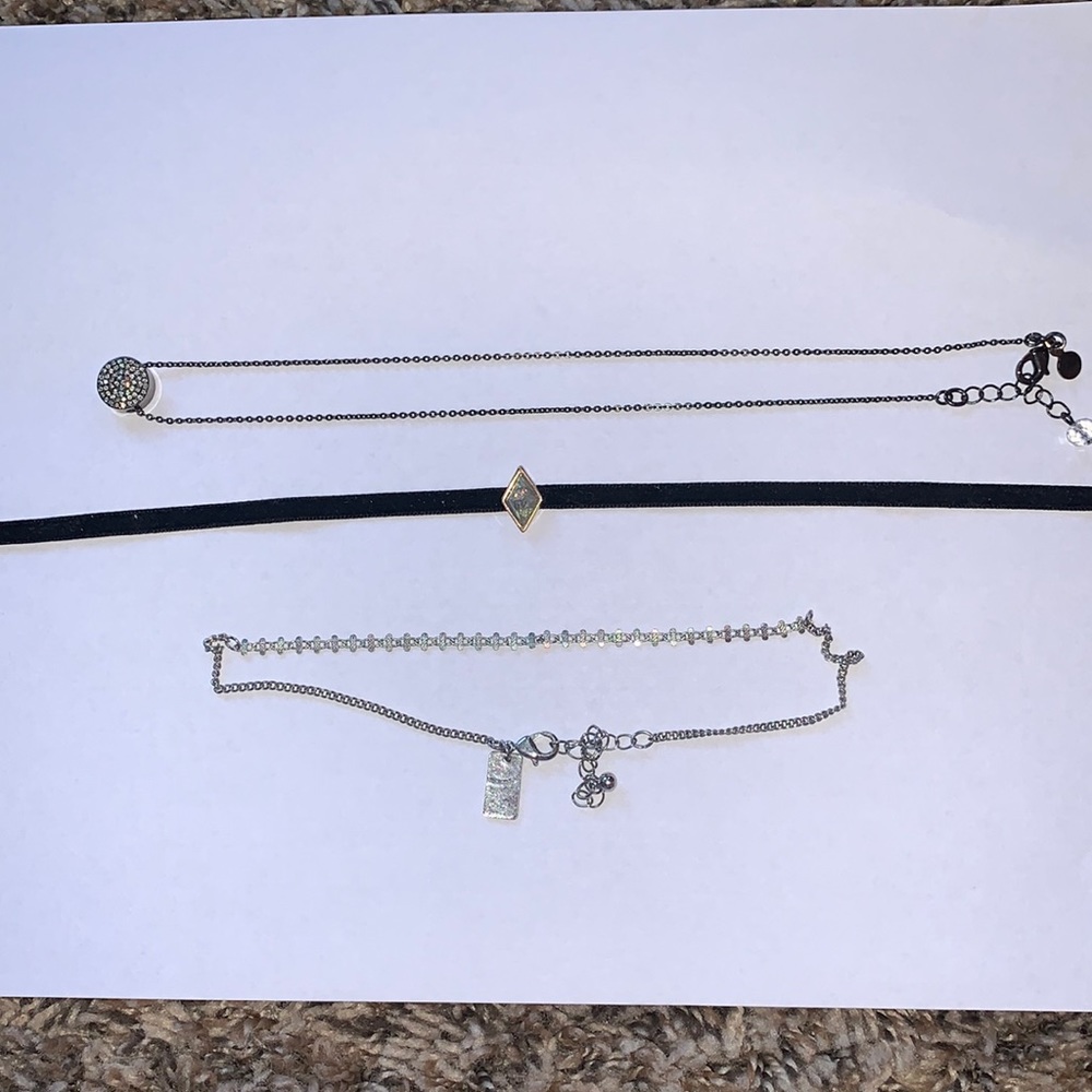 Assorted necklaces - choker length